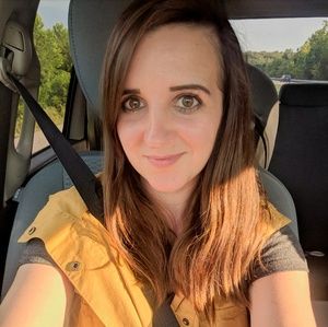 Meet your Posher, Cortney